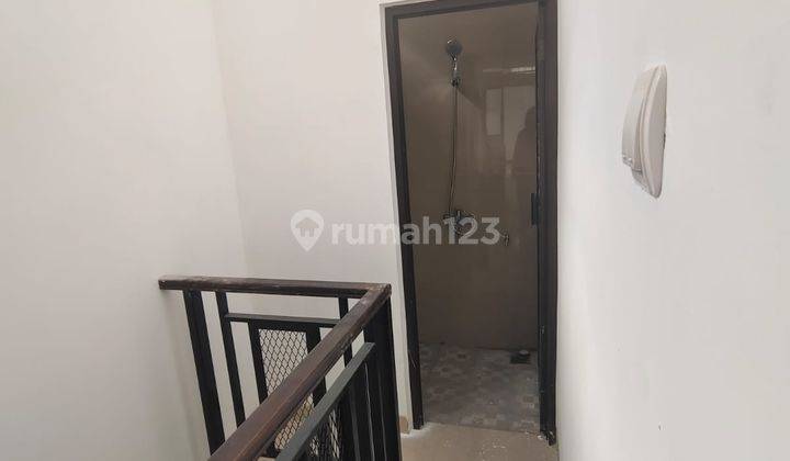 Dijual Rumah Jalan Suryalaya Bandung Baru Siap Huni 2