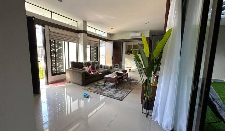 Dijual Rumah Summarecon Bandung Full Furnished + Elektronik 1