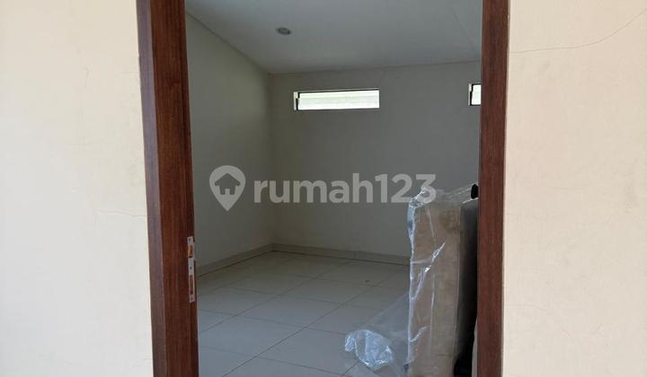 Dijual/Disewakan Rumah di Singgasana Pradana Bandung Terawat