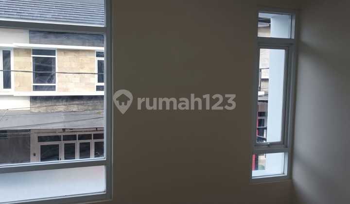 Dijual Rumah Full Renovasi Komplek Ssp Salt River 2