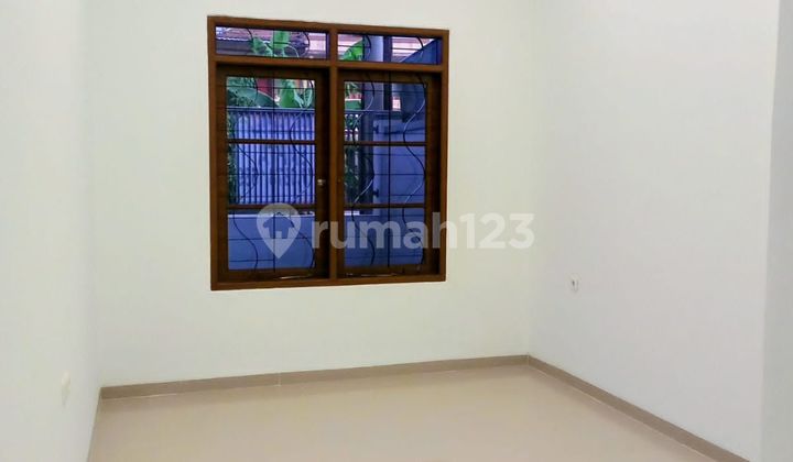 Dijual Rumah di Taman Kopo Indah Bandung Cantik Siap Huni 2