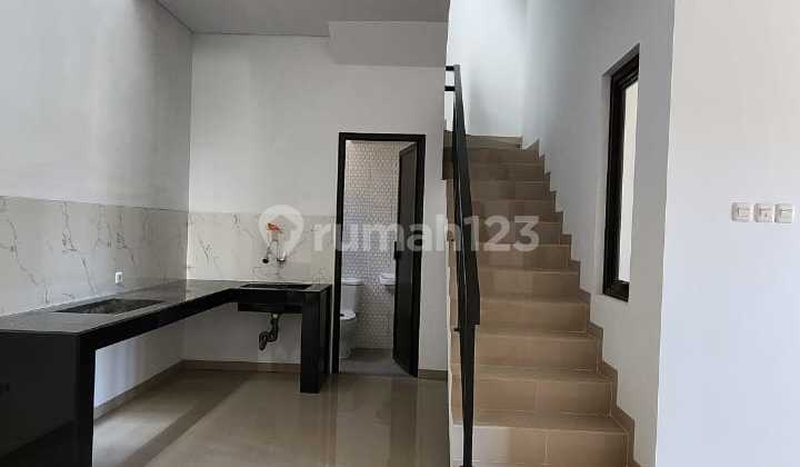 Dijual Rumah Baru di Sayap Setraduta Bandung Ready 8 Unit 2