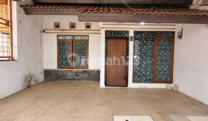 Dijual Cepat Murah Rumah di Taman Kopo Indah Bandung.