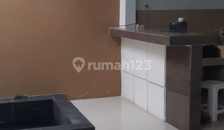 Dijual Rumah di Taman Kopo Indah Terawat Siap Huni