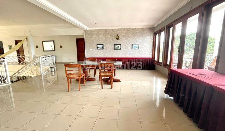 Dijual Villa Lembang Bandung With Swimming Pool 2