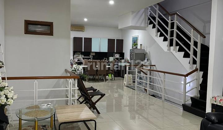 For Quick Sale: House in Istana Pasteur Regency Complex, Bandung