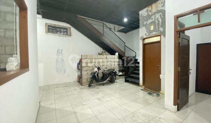 For Sale Industrial House in Taman Kopo Indah Bandung Strategic Location 1