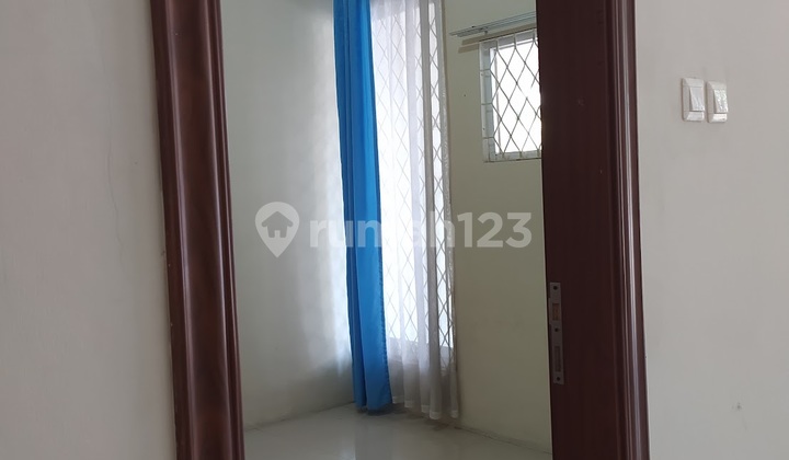 For Quick Sale: House in Pinus Regency Complex, Bandung. 2