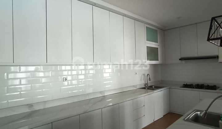 Dijual Rumah Lux Tatar Pitaloka Kota Baru Parahyangan Full Furnished 2