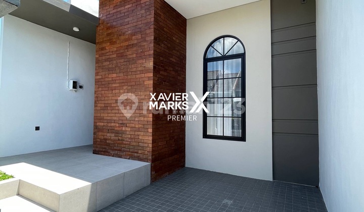 Dijual Rumah Modern Baru Gress Ala Tropical Siap di Sukun Malang 2