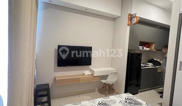 Di Sewakan Apartemen Taman Anggrek Residences Studio furnish