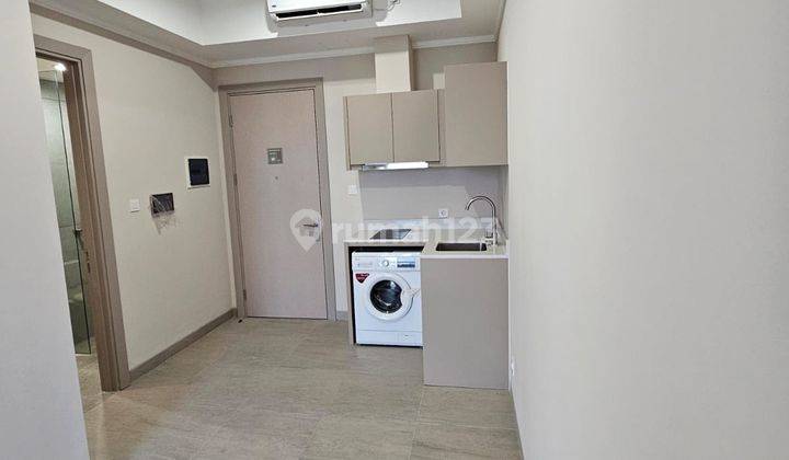 Di Sewakan Apartemen Menara Jakarta Kemayoran 2 Bedroom Semi Furnish 1