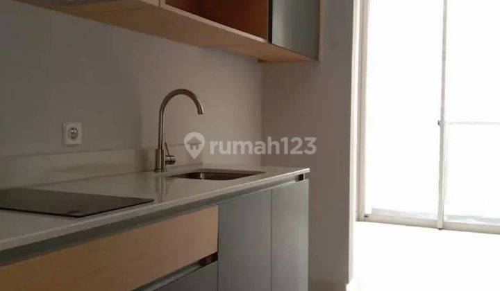 Di Sewakan Apartemen Taman Anggrek Residences Studio Semi Furnish 1