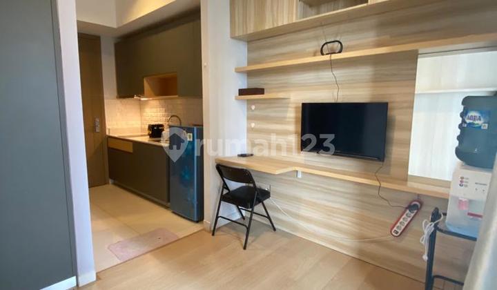 Di Sewakan Apartemen Taman Anggrek Residences Studio furnish 2