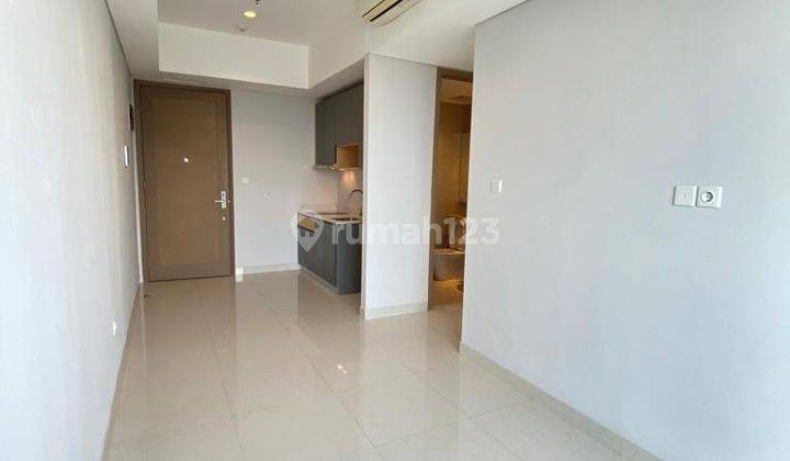 Disewakan Apartemen Taman Anggrek Residence 3 Bedroom furnish 1