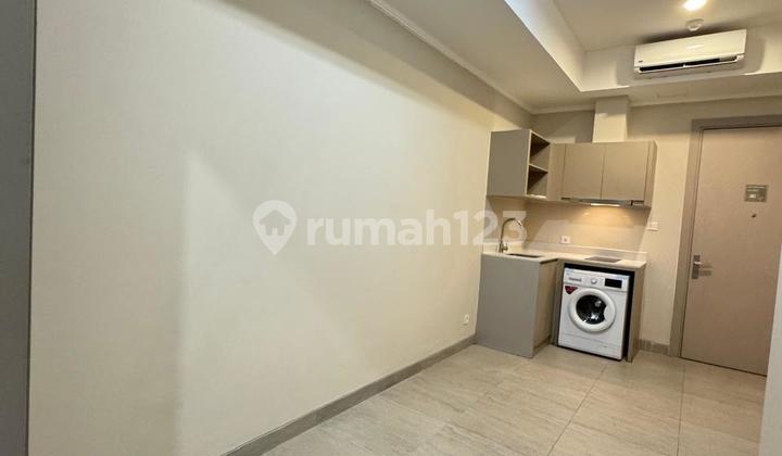Disewakan Apartemen Menara Jakarta 2 Bedroom Semi Furnish 2
