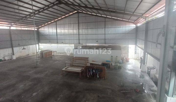 Disewakan Gudang Dan Kantor Lokasi Strategis Bronggalan 4