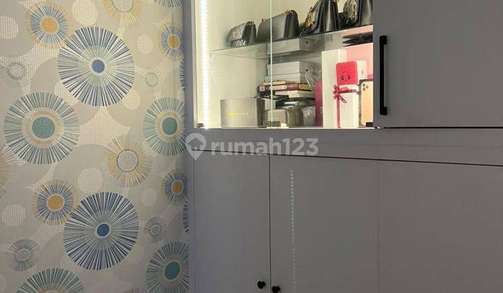 Dijual Cepat Apartemen Furnih Cantik 1br Plus 4