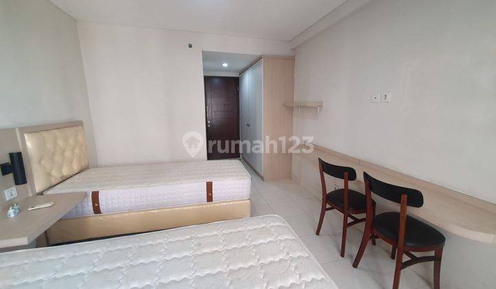 Apartemen Elvis Tower Jababeka Cikarang Lt 10 Furnished Pool Vew  2