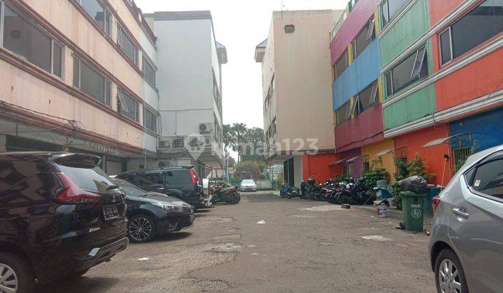 Ruko Lt 3000 M2 Dalam Komplek Perkantoran Jalan Raya Margonda  2