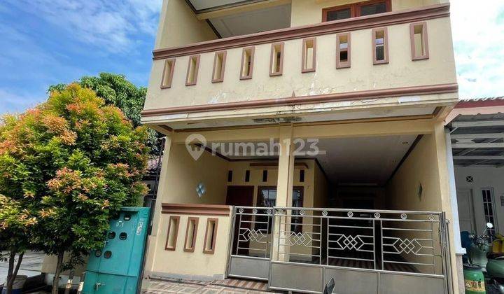 Rumah Siap Huni Semi Furnish di Perumahan Dekat Mal CCM Cibinong 1