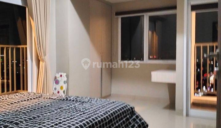 kamar tidur apartemen 2 br dekat exit