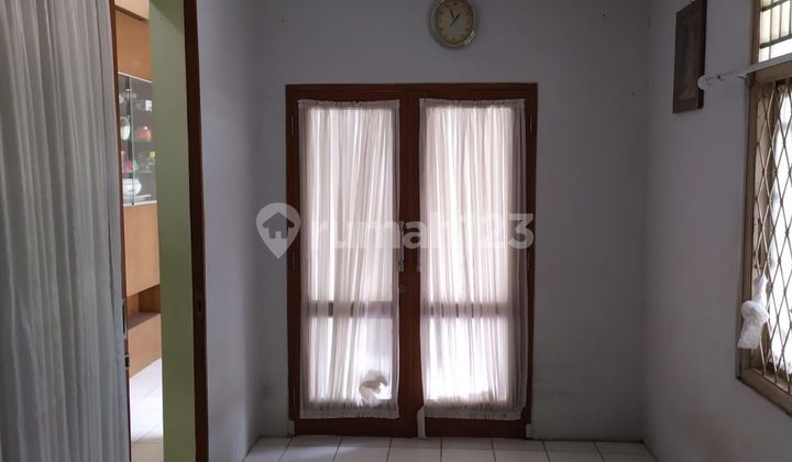 Rumah 2 Lantai di Beji Dekat Kampus Ui Dan Gerbang Tol Kukusan 2