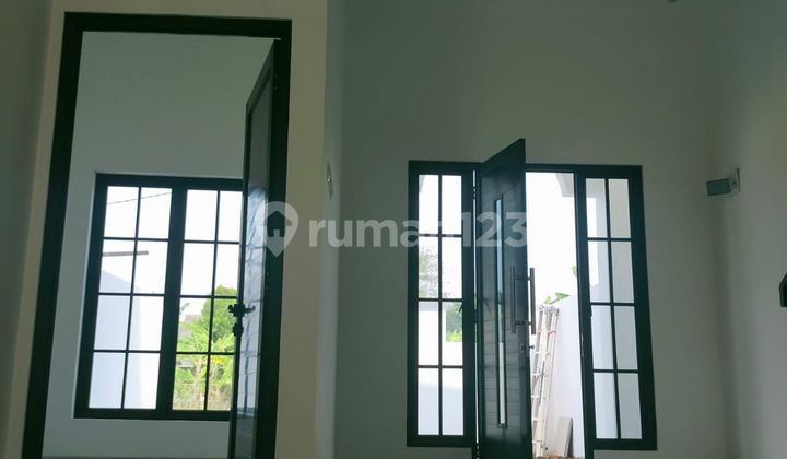 ruang tamu rumah baru jl adhi karya