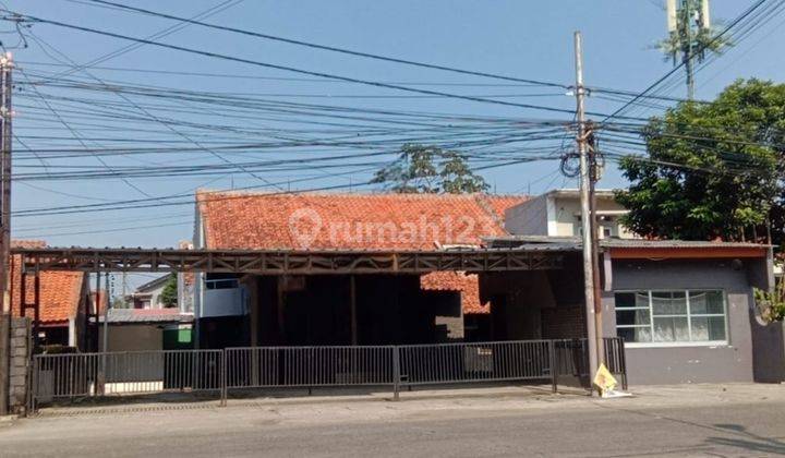 Rumah 2 Lantai Pinggir Jalan Raya Perumahan Arco Rangkapanjaya  1