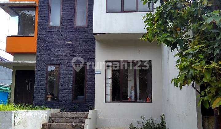 Rumah Huk 2 Lantai Furnished Dalam Perumahan di Sawangan 2