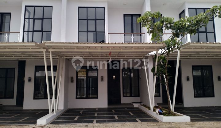 Rumah 2 Lantai Baru Dekat Mall Bintaro Tangerang Selatan 2