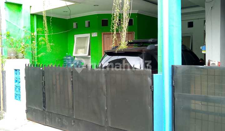 2-Storey House, Strategic Location Near Perumnas Pancoran Mas. 2