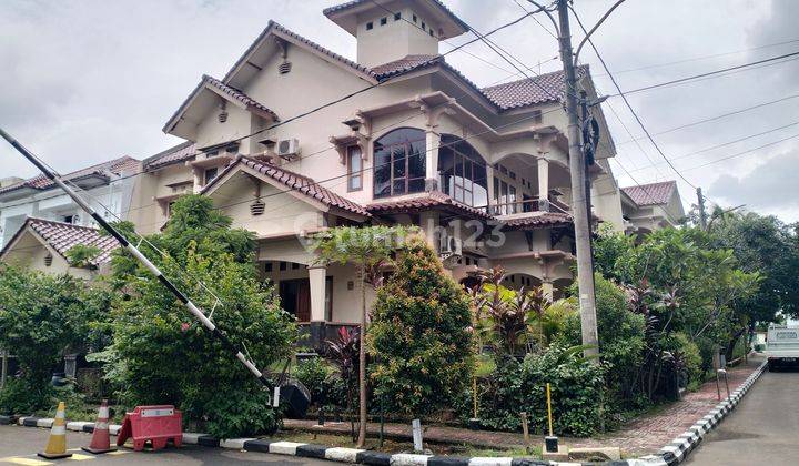 Rumah Huk 2 Lantai Furnished Dalam Perumahan Jl Raya Margonda Depok  2