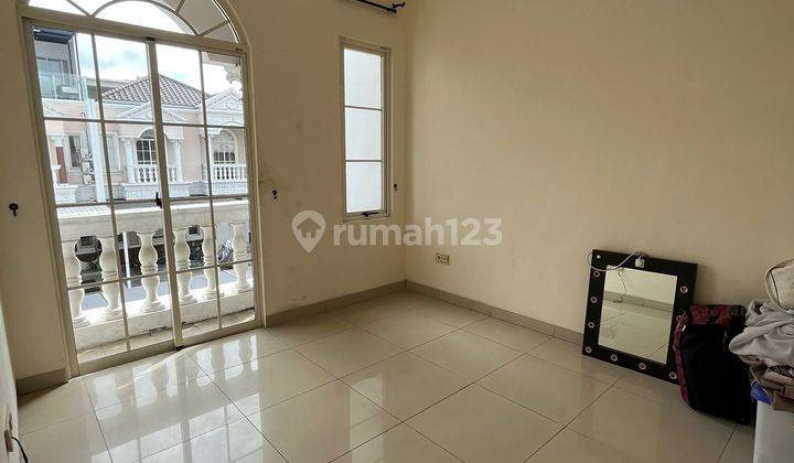 Dijual Rumah Greenlake City Tangerang Cluster Europe 8x17 2 Lantai Rapi SHM Murah 20
