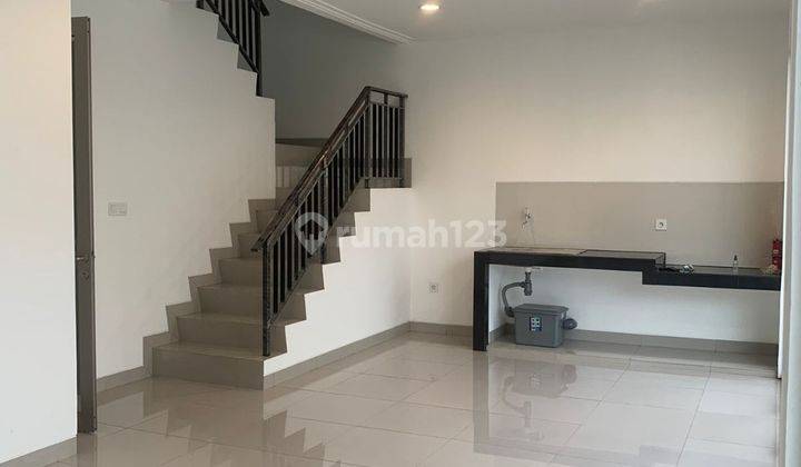 Dijual Cepat Rumah Pik 2 Uk 8x10 2 Lantai Unfurnish Termurah Saat Ini  1