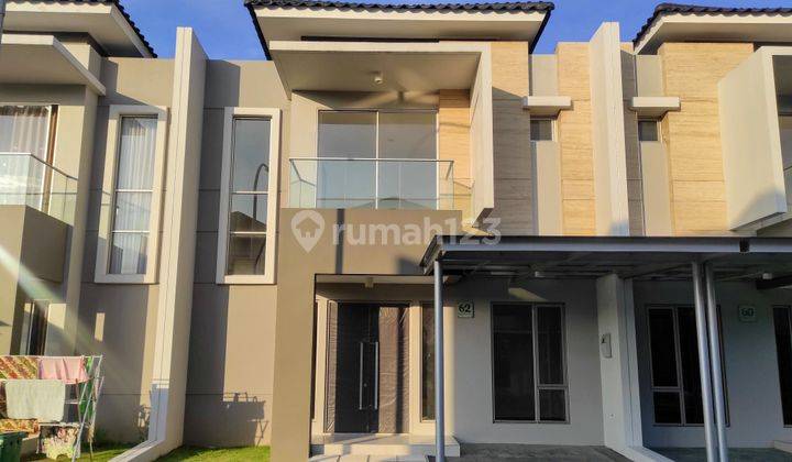 Disewakan Rumah Golf Island Pik Uk 8x15 2 Lantai Cluster Bagus Siap Huni 1