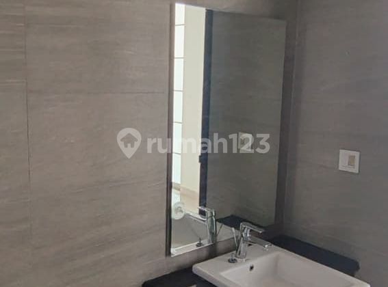 Disewakan Rumah Pik 2 Uk 6X15 (2 Lantai) AC 3 Kasur Lemari Meja Makan Ready Huni 2