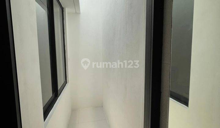 DISEWA RUMAH MILENIAL EXTENSION PIK 2 UK 4.5x10 SEMI FURNISH BAGUS HARGA TERMURAH 2