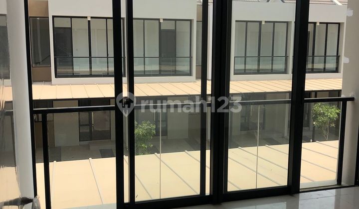 DISEWA RUMAH KAWASAN MILENIAL PIK 2 UK 4.5x10 UNIT KOSONGAN SIAP HUNI MURAH 2