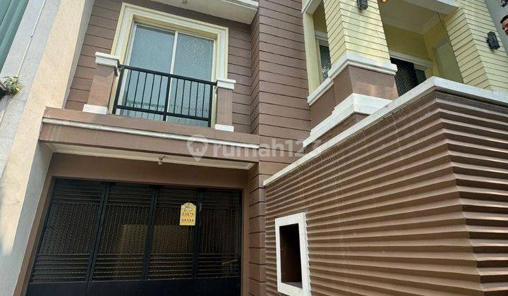 DIJUAL RUMAH PIK 1 TOWN HOUSE EMERALD UK 8x15 (3 LANTAI) HADAP TIMUR SHM TERMURAH 1