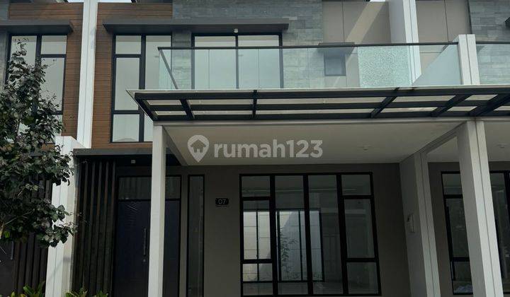 DISEWAKAN RUMAH PERMATA HIJAU RESIDENCE PIK 2 UK 8x20 BRAND NEW TERMURAH 1