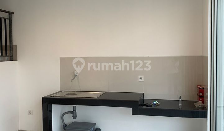 Disewakan Rumah Pik 2 Uk 8X10 (2 Lantai) Ada 3 AC Cluster Favorit Termurah 2