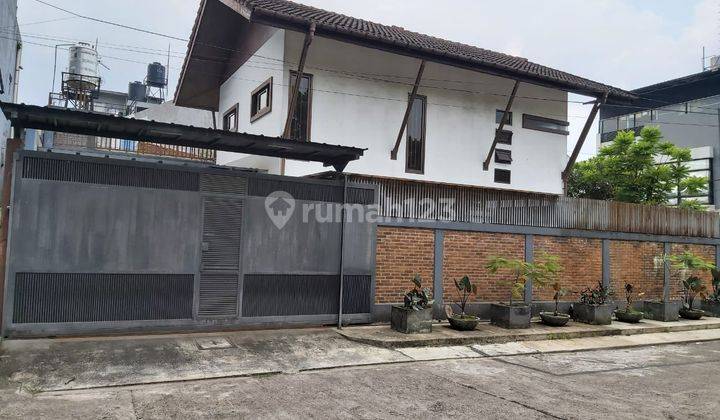 Rumah Lux Cantik Murah Siap Huni di Taman Kopo Indah 3 Bandung 1