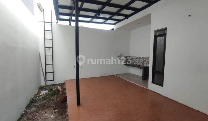 Disewakan Rumah Cantik di Taman Kopo Indah 5 Bandung 2