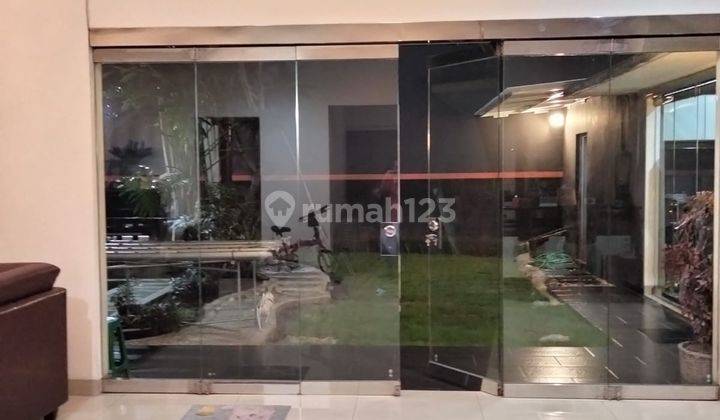 Dijual Rumah Luxury di Singgasana Pradana Bandung 1