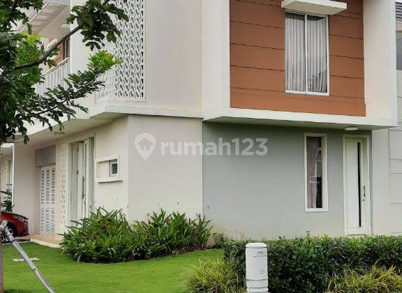 Dijual Rumah Cantik Modern di Amanda Summarecon Bandung 1