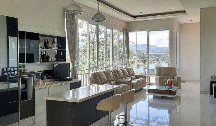 Dijual Rumah Super Luxury di Kota Baru Parahyangan Bandung 1