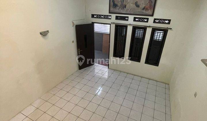 Rumah Terawat Murah dan Strategis di Pagarsih Bandung 2