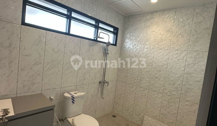 Rumah Baru Minimalis Siap Huni di Taman Kopo Indah 2 2