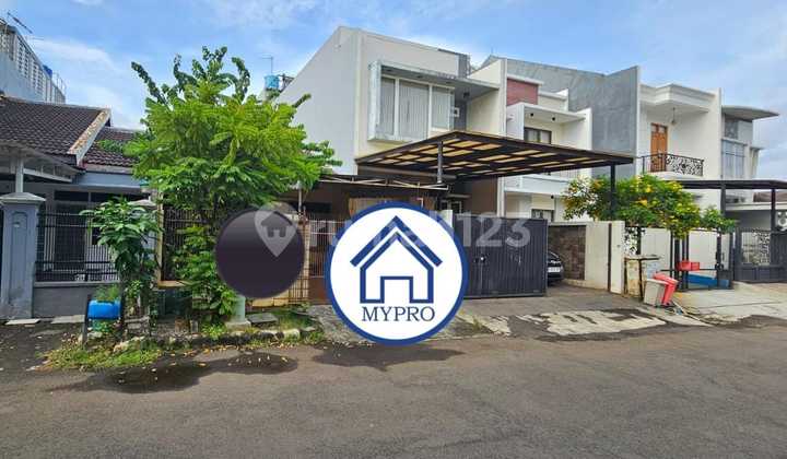 Rumah Tua Hitung Tanah Di Intercon Kebon Jeruk Jakarta Barat